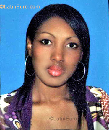 Date this gorgeous Colombia girl Milbia Arelys from Medelin CO407