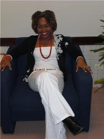 Date this tall United States girl Ruti15 from Any US1380