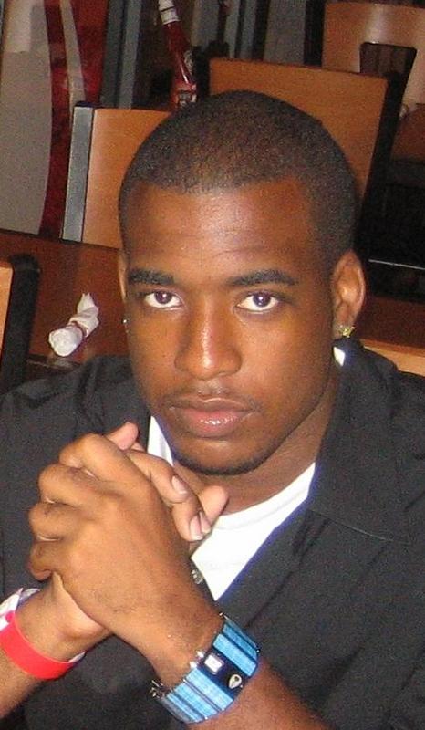 Date this hard body United States man Lamicheal from Hancock BR679