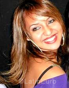 Date this fun Brazil girl Taynara from Fernandopolis BR685