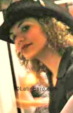 Date this voluptuous Brazil girl Graziela from Sao Paulo BR761