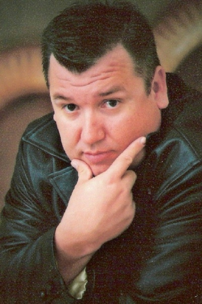 Date this georgeous United States man Eric from Sacramento US1769