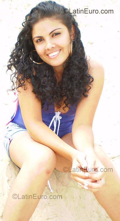 Date this delightful Brazil girl Luciana De Cassia from Sao Luis BR863
