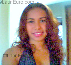 Date this hard body Colombia girl Alejandra Fernandez from Barranquilla CO619