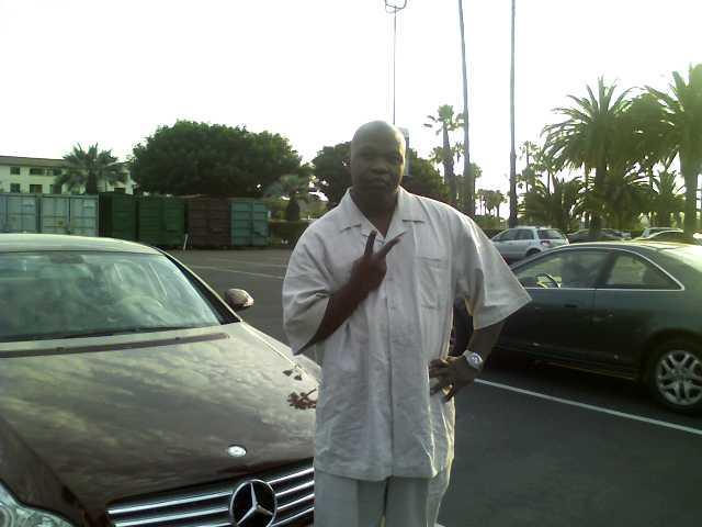 Date this voluptuous United States man Jacob001 from Riverside US1915