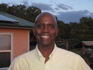 Date this lovely United States man Sanemind from Yucca Valley US1943