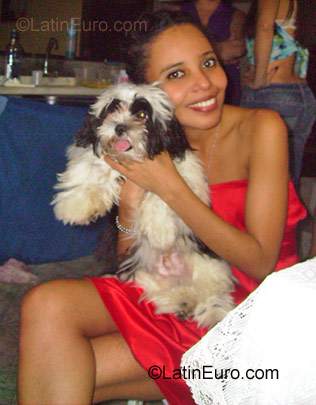 Date this hard body Brazil girl Dalila from Santo Andre BR937