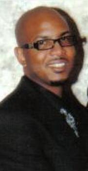 Date this tall United States man Brian from Arlington US2060