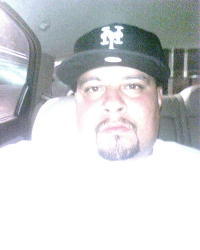 Date this cute United States man Robert from Bronx US2073
