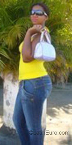 Date this funny Brazil girl Janaina Conceicao from Praia Grande BR956