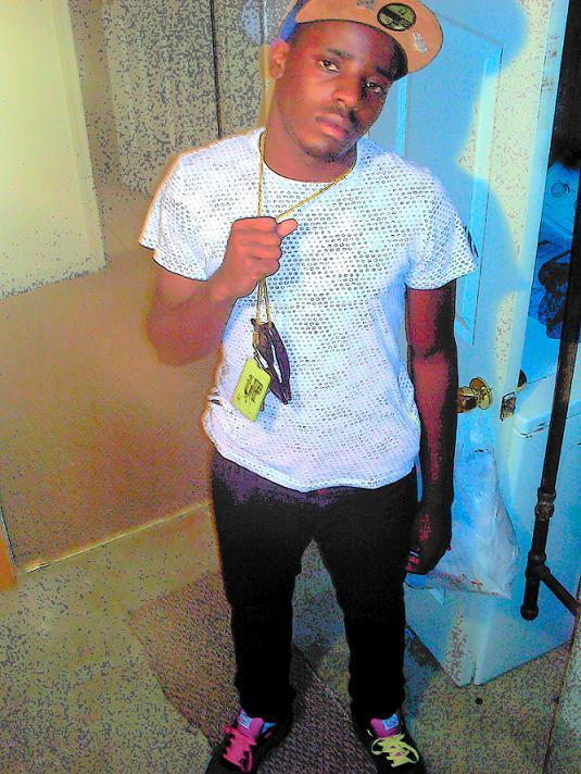 Date this tall United States man Kabado1 from Woodbridge US2143