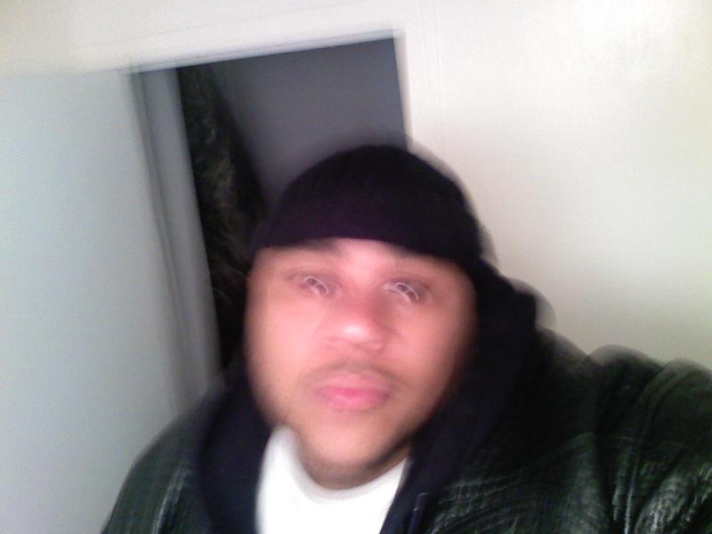 Date this voluptuous United States man Curtfilrt from Irvington US2375