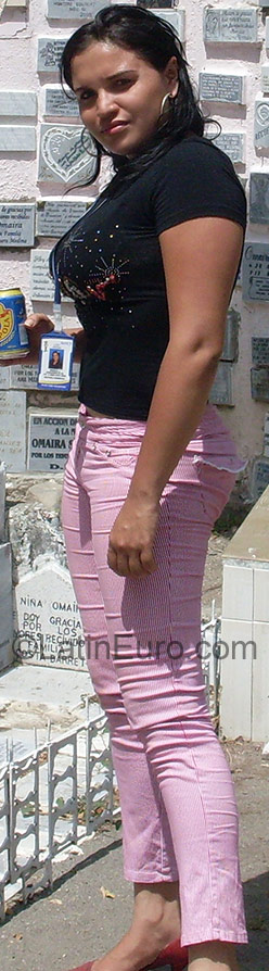 Date this pretty Colombia girl Erika Angarita from Ibague CO806