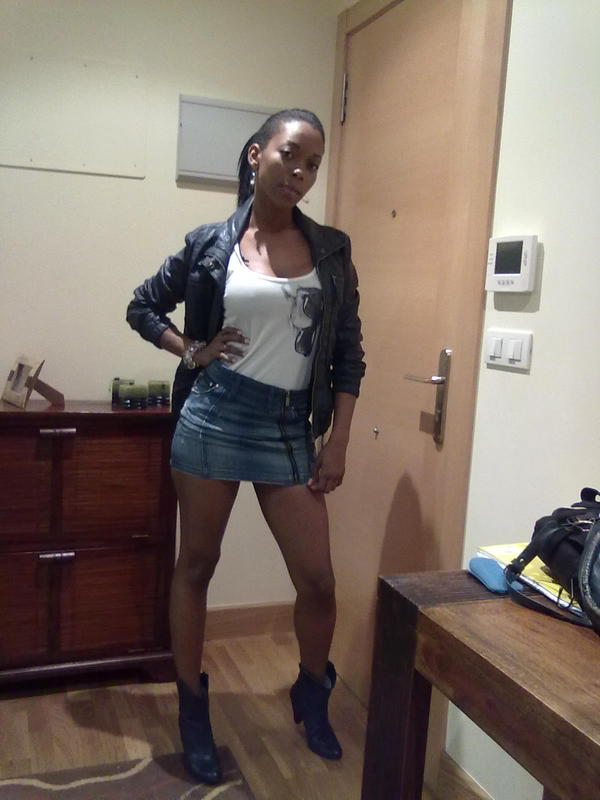 Date this gorgeous Colombia girl Gisel125 from Cali CO810