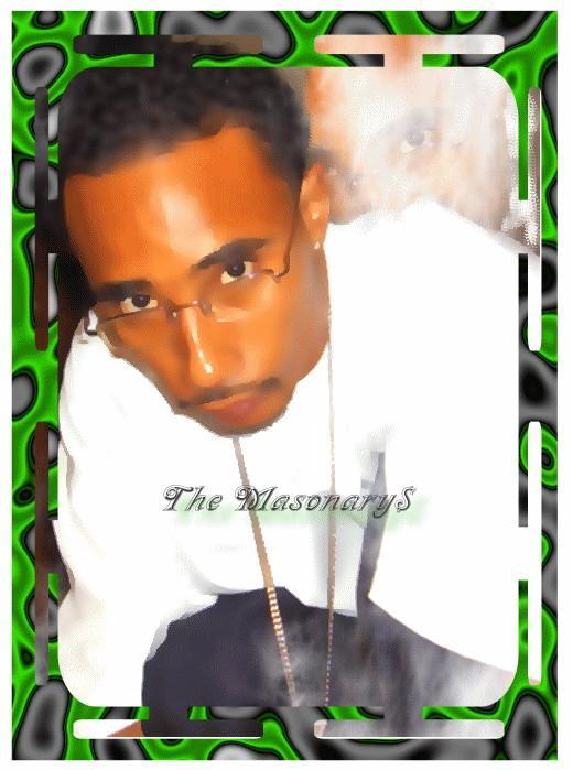 Date this fun United States man Flip from Compton US2488