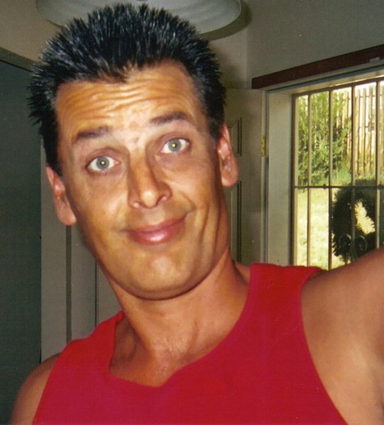 Date this fun United States man Robert from Deming US2596