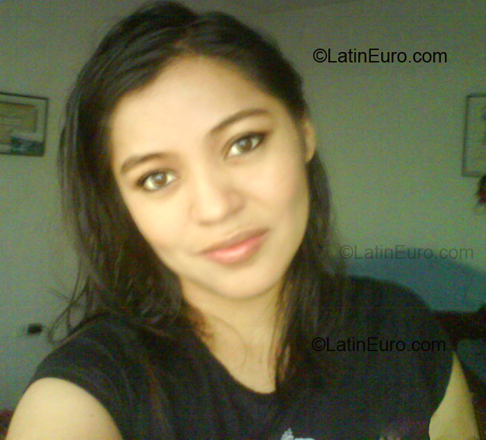 Date this passionate Colombia girl Ana Judith from Cali CO924