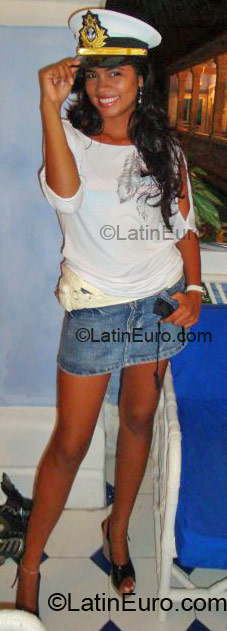 Date this hot Colombia girl Tachy Estefany from Cartagena CO926