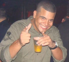 Date this sensual United States man ElDELtuyo from Hollywood US2738