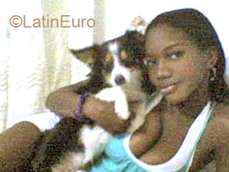 Date this good-looking Colombia girl Rosa from Cartagena CO958