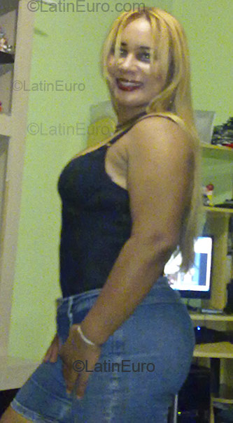 Date this athletic Brazil girl Dorisma Miranda from Goiania BR1280