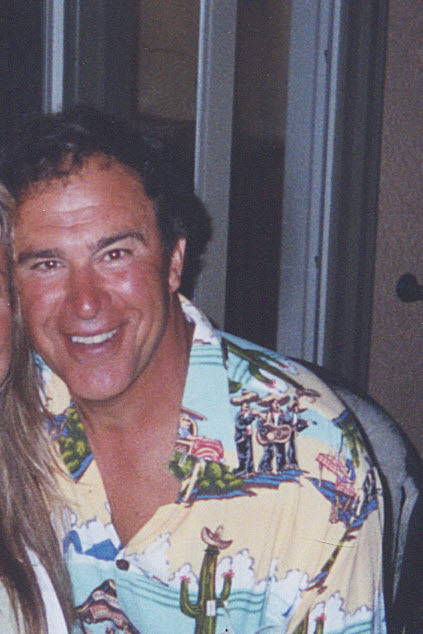 Date this stunning United States man Mikey from Santa Cruz US2952