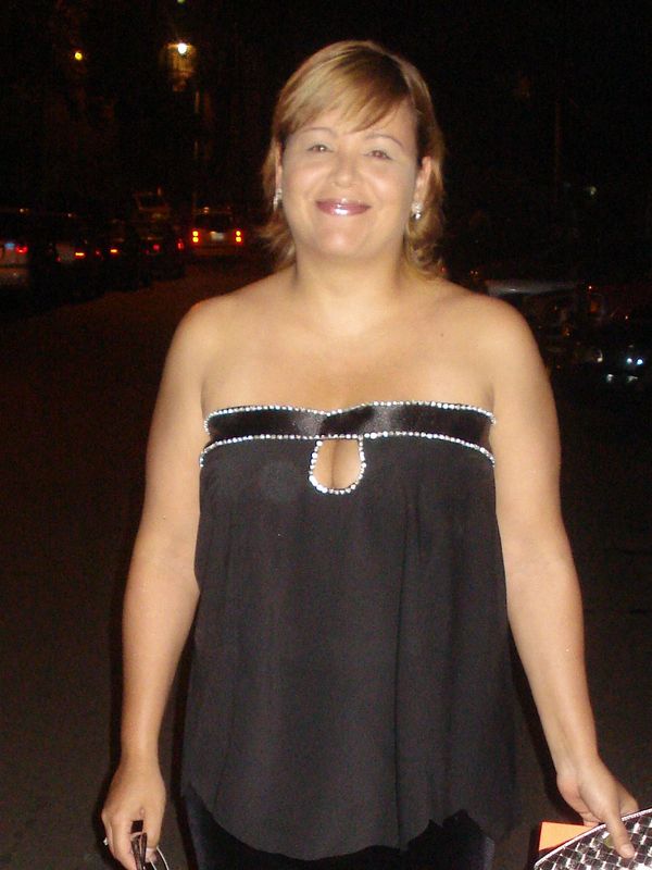 Date this hard body Colombia girl Elsa from Medellin CO1036