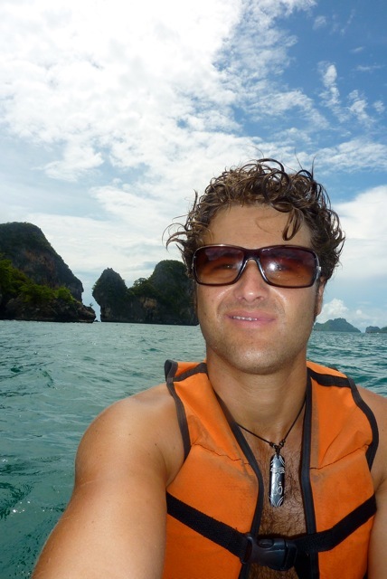 Date this hot Brazil man Daniel from Rio De Janeiro AU59