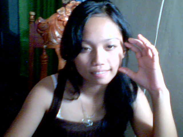 Date this pretty Philippines girl Arjielyn from Iligan City PH124
