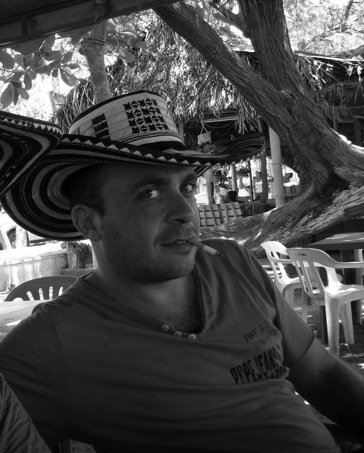 Date this hot Colombia man Bokachankla77 from Cali CO1065