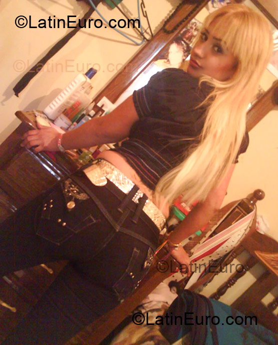 Date this pretty Mexico girl Lizbeth Alicia from Obregon MX75