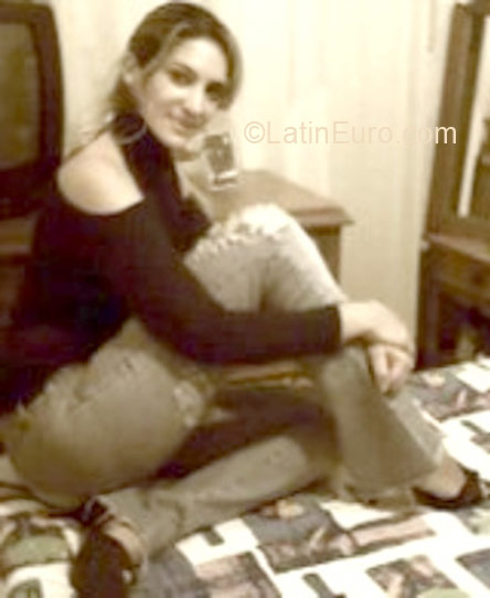 Date this funny Brazil girl Lucia Helena from Volta Redonda BR1339