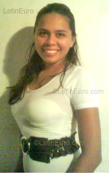 Date this delightful Colombia girl Milena Patricia from Barranquilla CO1092