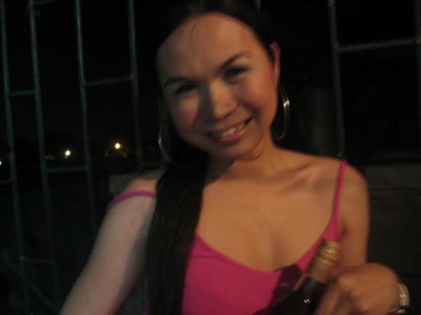 Date this georgeous Philippines girl Preciousmitch26 from Las PiÃ±as PH165