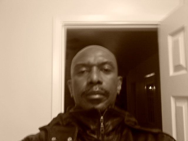 Date this attractive United States man Renaldo from Los Angeles US3251