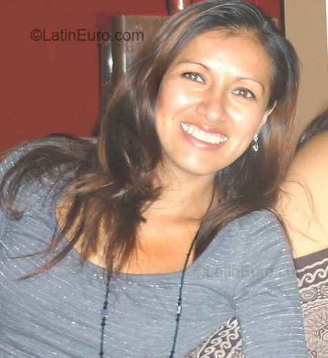 Date this georgeous Peru girl Lisbeth from Lima PE112
