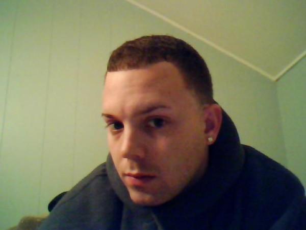 Date this voluptuous United States man Miamimike32 from Hartford US3430