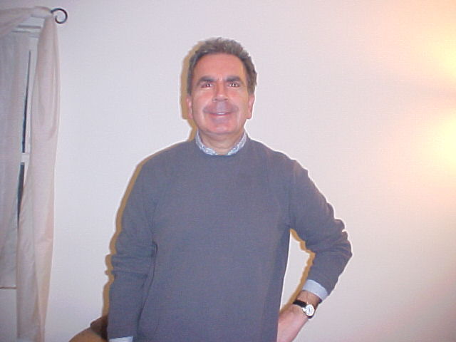 Date this nice looking Dominican Republic man Gman1675 from Glenview DO1358