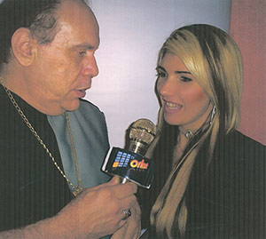 Date this attractive Brazil girl Akleia from Salvador BR1582