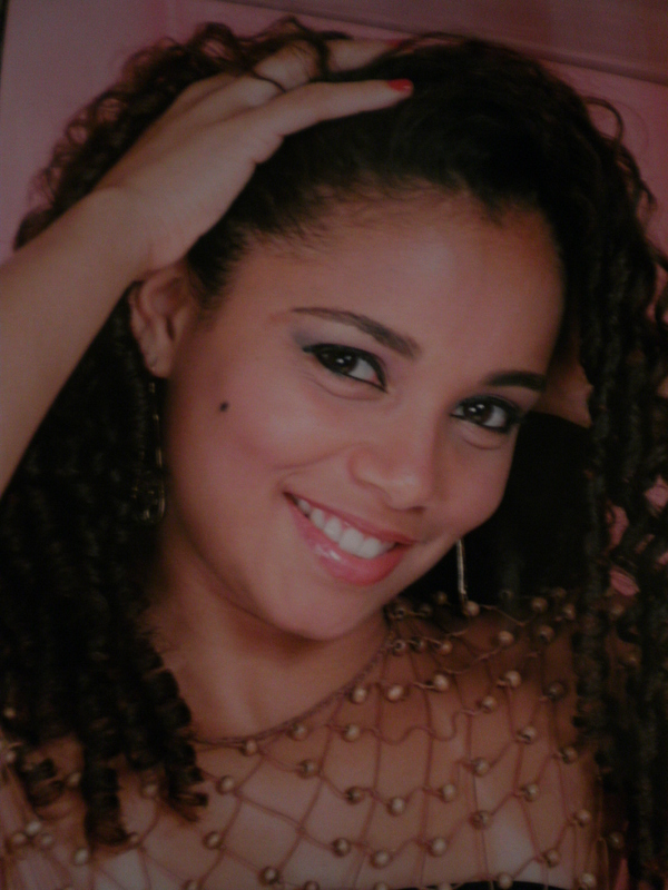 Date this hot Brazil girl Smiley.bra from Rio De Janeiro BR1593