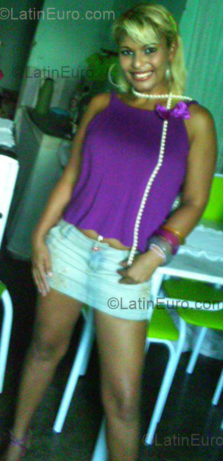 Date this hot Brazil girl Fracisca Maria from Potengi BR1627