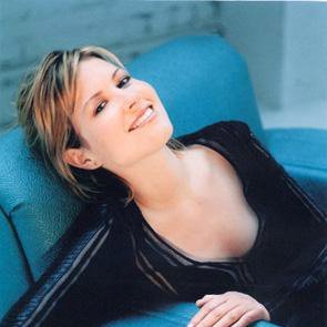 Date this nice looking Brazil girl Ana paula from Fortaleza BR1651