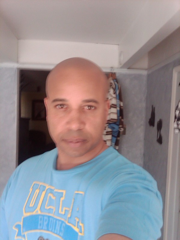 Date this foxy United States man Rodney from San Mateo US3758