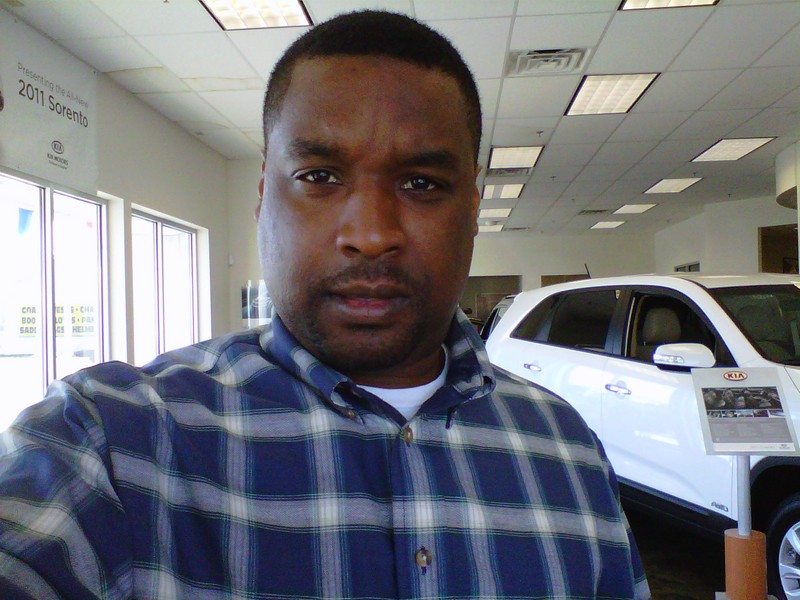 Date this nice looking United States man Sharptak from frederick US3833