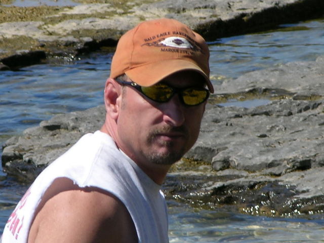 Date this passionate United States man GregMC from St Charles US3856