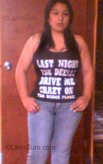 Date this stunning Peru girl Petty from Lima PE125