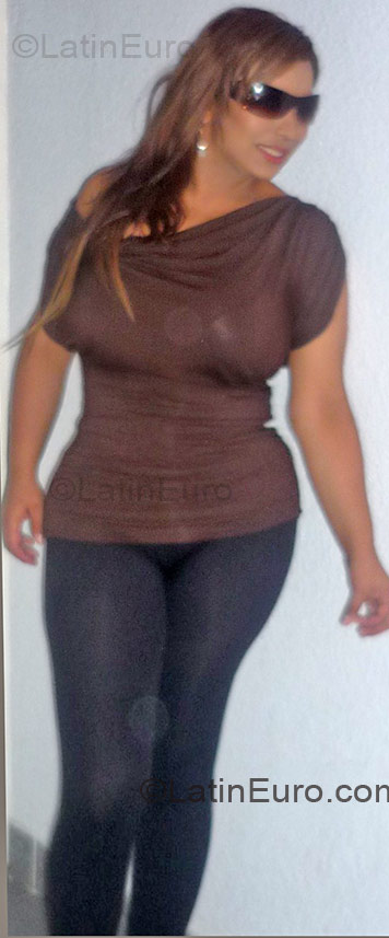 Date this passionate Colombia girl Angela from Fusagasuga CO1541