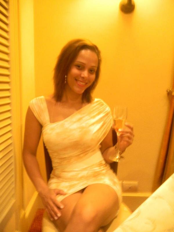 Date this good-looking Brazil girl BR1748 from Rio De Janeiro BR1748