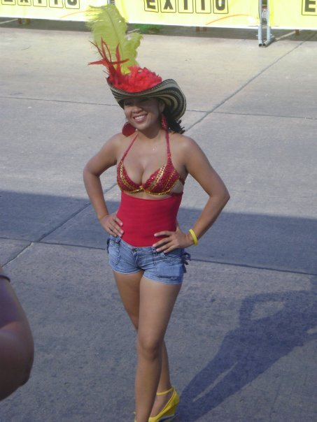 Date this hard body Colombia girl Darling from Barranquilla CO1570