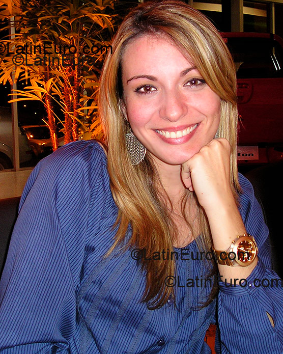 Date this hot Brazil girl Natalia from Joao Pessoa BR1760